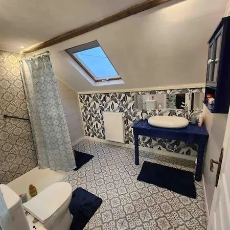 Hotell La Vieille Dame De 1888 3*